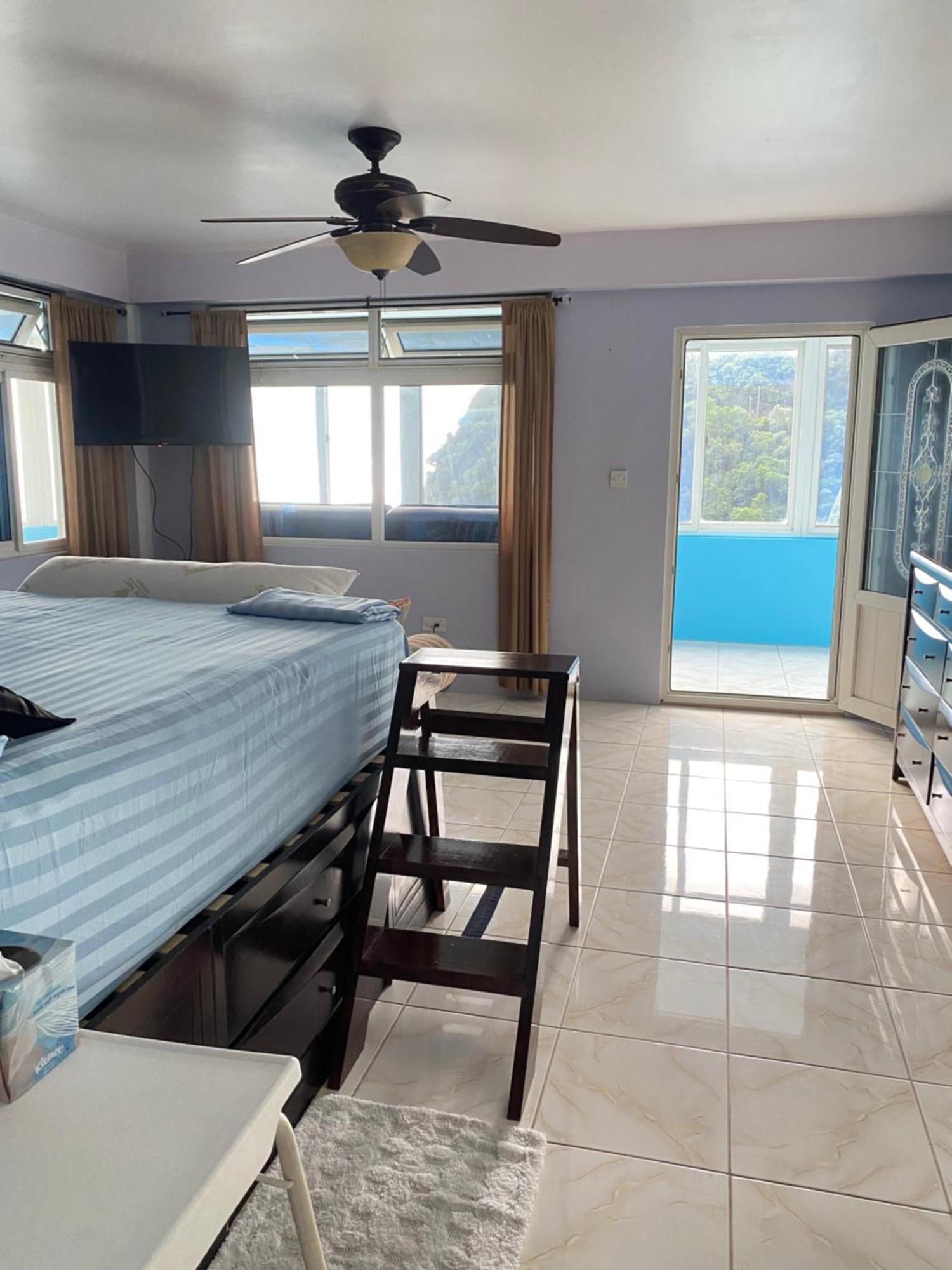 The Big Blue Condo Soufriere Экстерьер фото